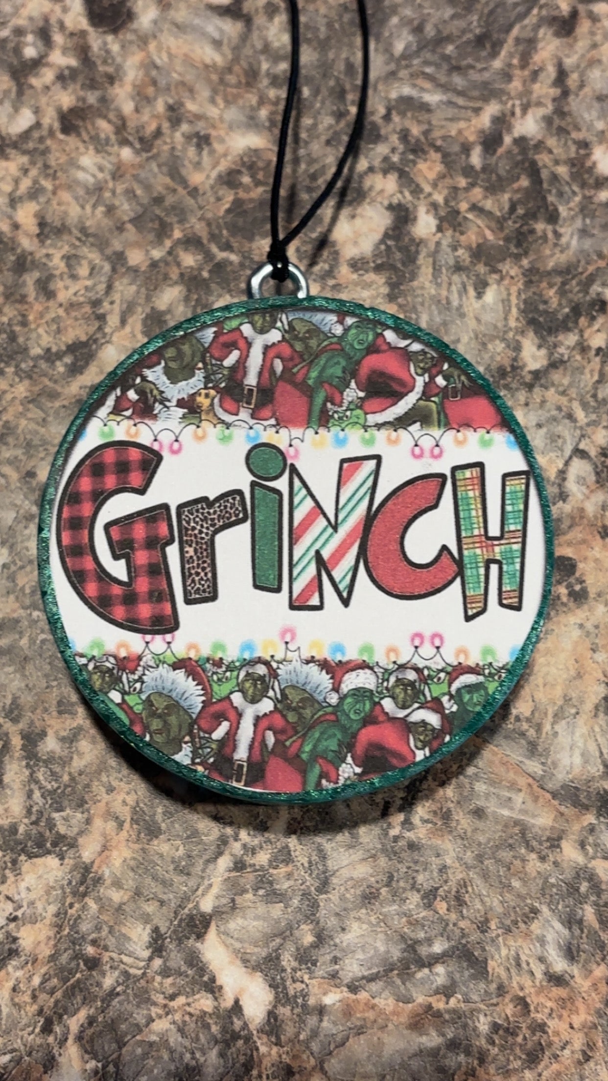 Grinch Car Freshie-Cinnamon Apple