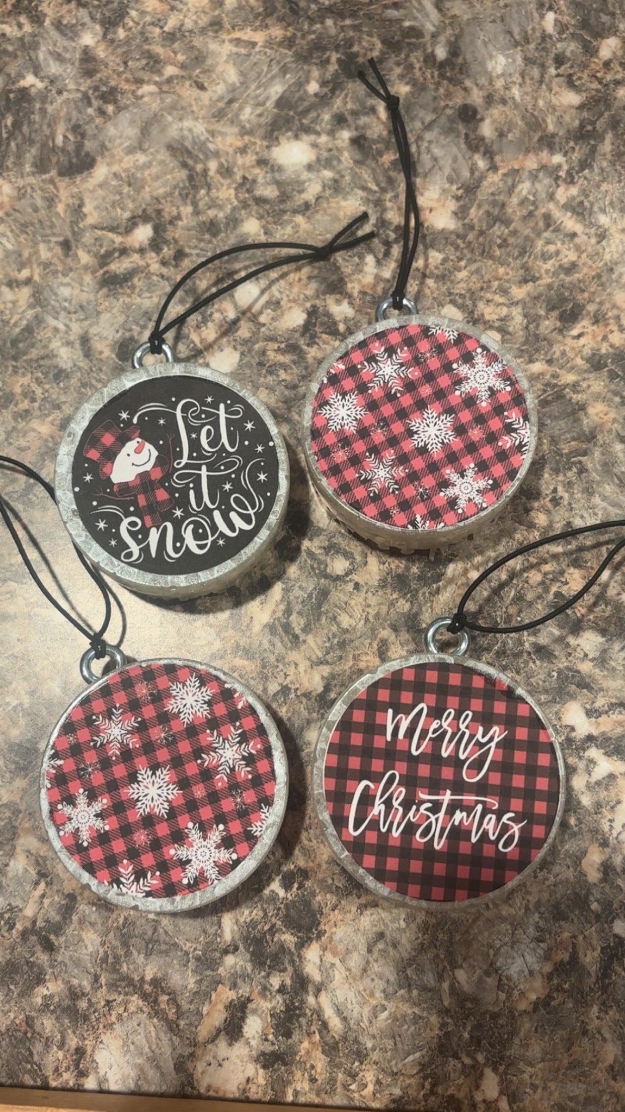 Christmas Freshie Ornament 4 pack-Cinnamon